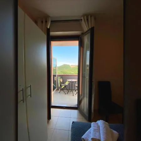לינה וארוחת בוקר Bella Vista